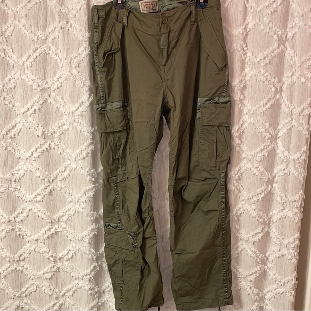 Abercrombie & Fitch Green Cargo Pants